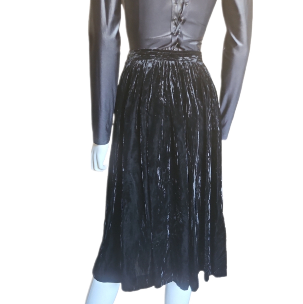 SAINT LAURENT RIVE GAUCHE | Vintage 1970's Black Velvet Midi Length Skirt ~FR 36 - Picture 5 of 6